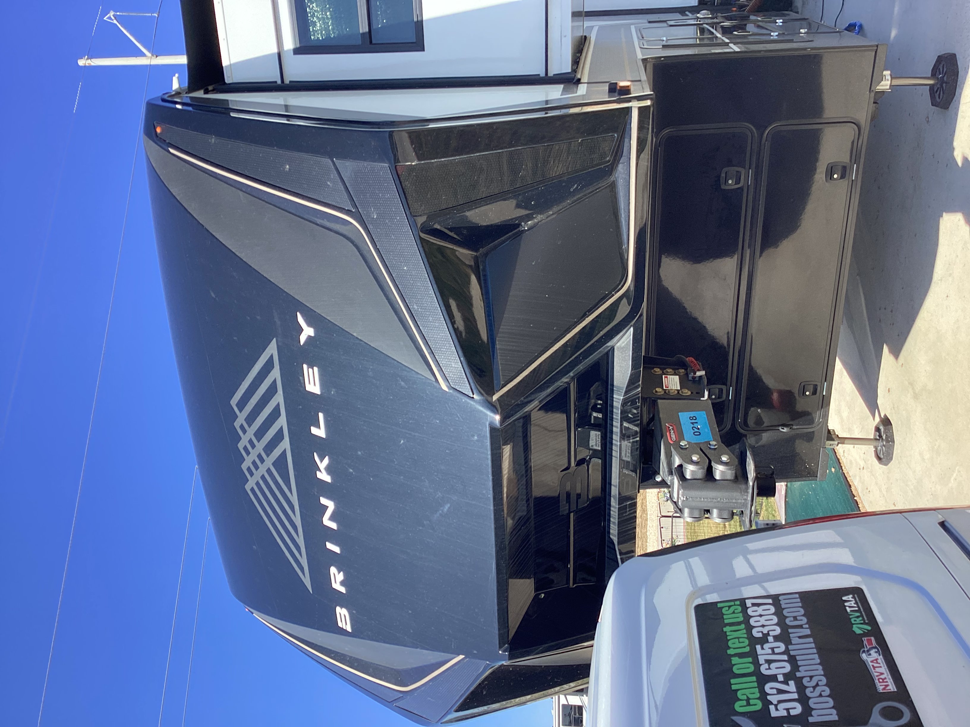 Mobile RV Repair Service Vehicle at Customer Fifth Wheel RV Boss Bull Mobile RV Services service vehicle providing mobile RV repair services at a customer's fifth wheel RV in Central Texas